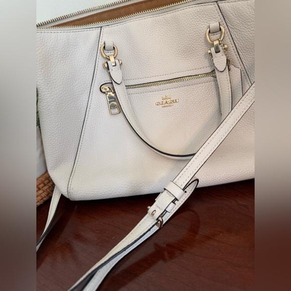 Coach Leather Crossbody Satchel, Near-Perfect Condition w/ FREE WRISTLET🩷 - Picture 9 of 12
